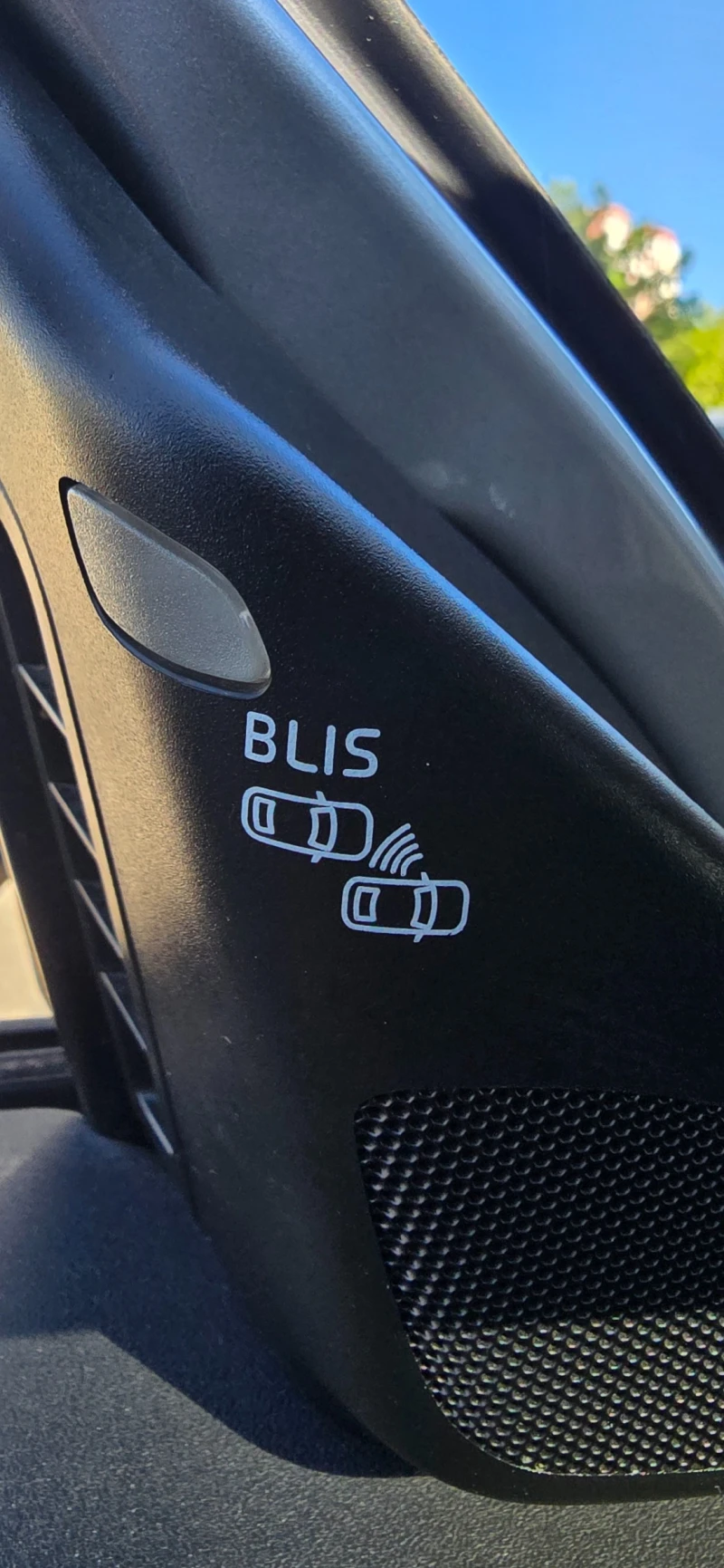 Volvo V50 2.0, 150 hp, снимка 8 - Автомобили и джипове - 52042310