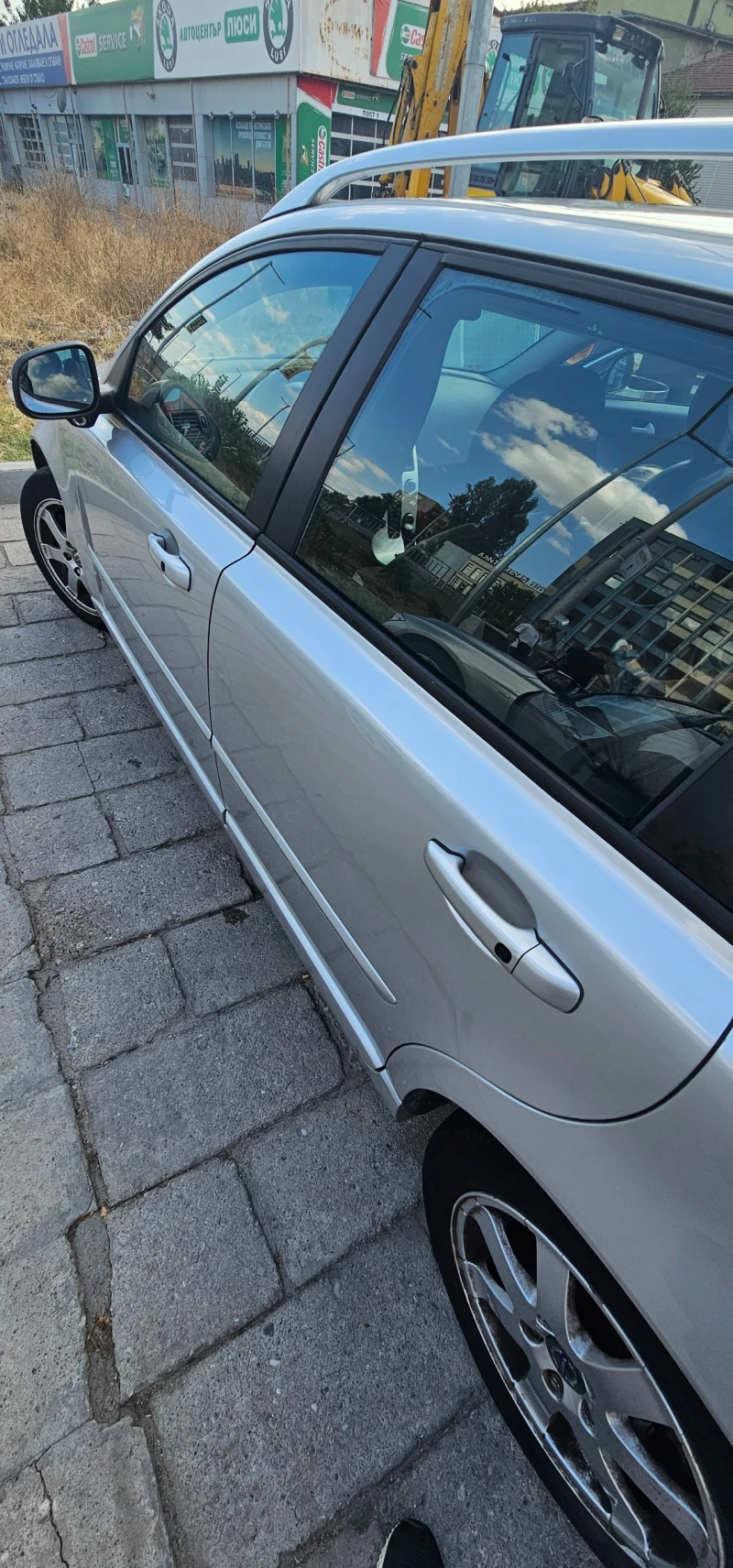 Volvo V50 2.0, 150 hp, снимка 5 - Автомобили и джипове - 52042310