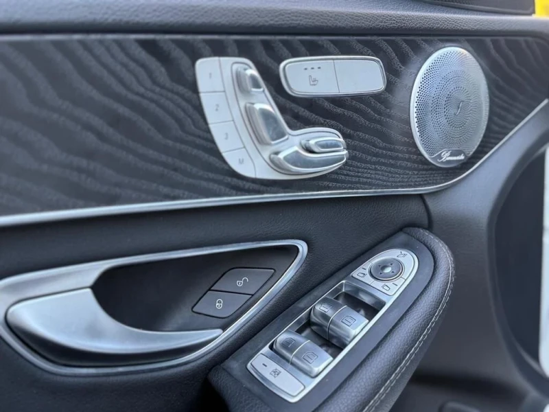 Mercedes-Benz C 300 amg-pkg* Burmester* Пано* Подгрев, снимка 9 - Автомобили и джипове - 52317625