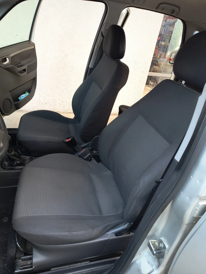 Opel Meriva, снимка 6 - Автомобили и джипове - 52863646