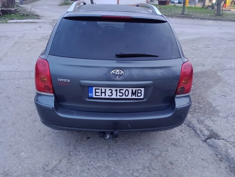 Toyota Avensis 2, 2 D4D 150kc. 6 скорости, снимка 3 - Автомобили и джипове - 52522727