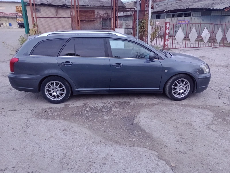 Toyota Avensis 2, 2 D4D 150kc. 6 скорости, снимка 5 - Автомобили и джипове - 52522727