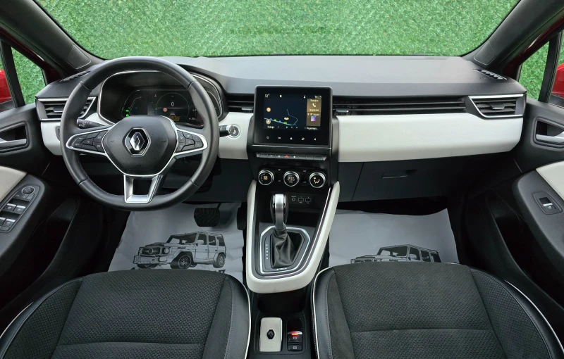 Renault Clio 1.6i* 140кс* E-TECH FHEV HYBRID 39900км, снимка 12 - Автомобили и джипове - 52666298