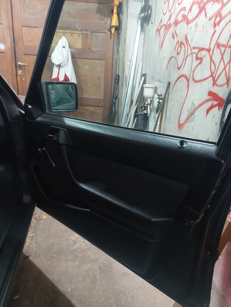 Mercedes-Benz 124, снимка 10 - Автомобили и джипове - 52838637