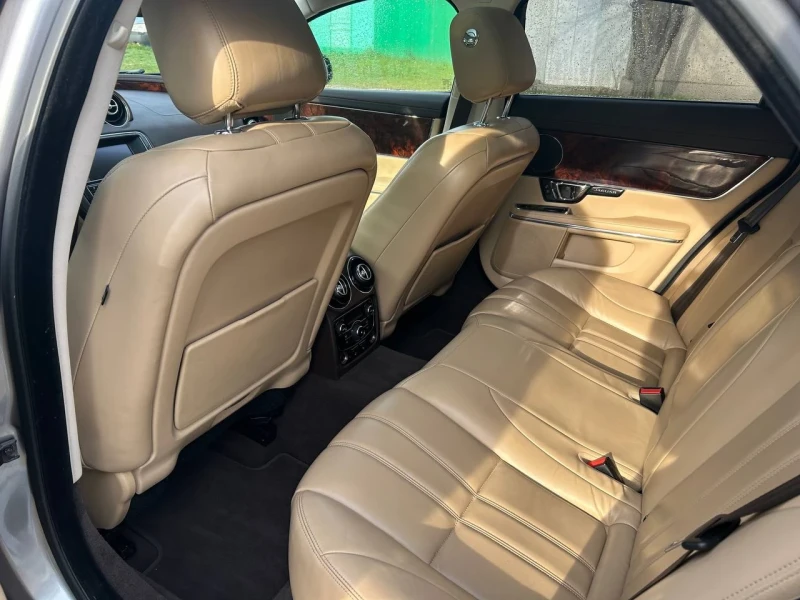 Jaguar Xj Premium luxury/Meridian/Pano, снимка 12 - Автомобили и джипове - 52857607