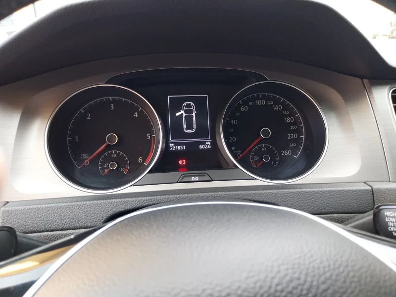 VW Golf, снимка 7 - Автомобили и джипове - 53162881