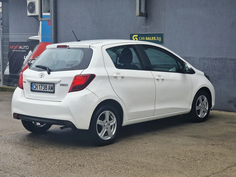 Toyota Yaris 1.0 VVT-i EURO 6 От България, снимка 8 - Автомобили и джипове - 53463224