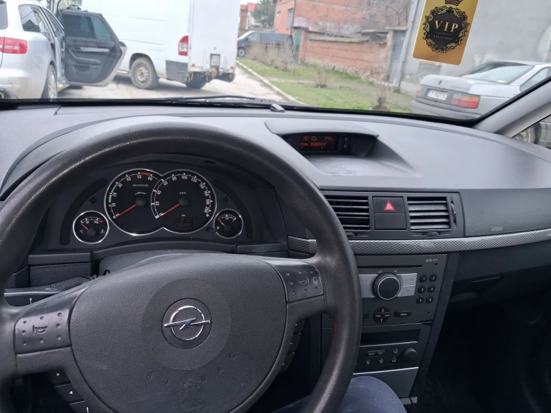 Opel Meriva 1.3CDTI, снимка 6 - Автомобили и джипове - 53476124