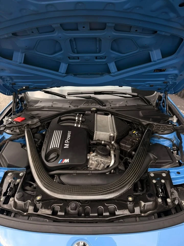 BMW M3 YAS MARINA BLUE * * CARFAX * * АВТОКРЕДИТ * *  - изображение 6