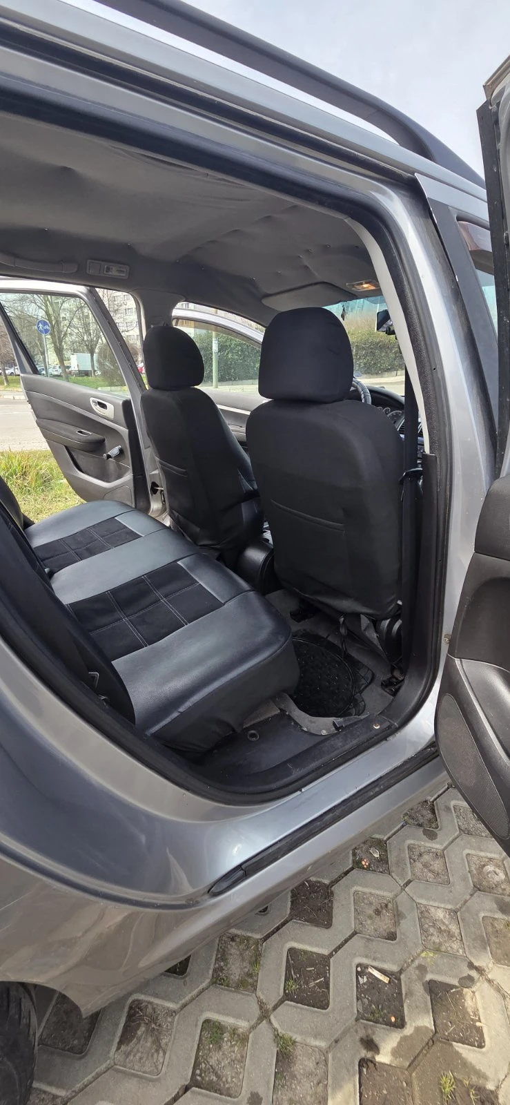 Peugeot 307 газ, снимка 8 - Автомобили и джипове - 53863229