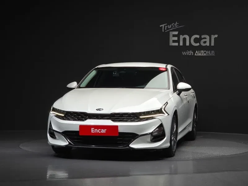 Kia K5 2.0 Prestige, снимка 3 - Автомобили и джипове - 55739339