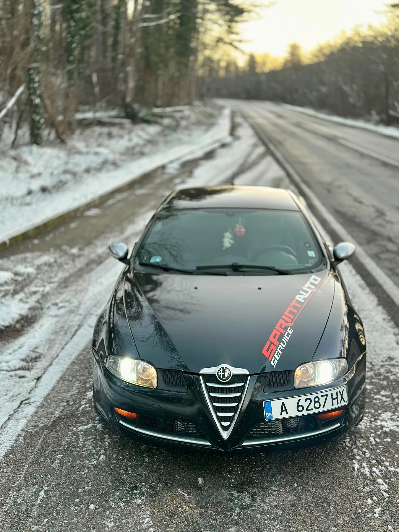 Alfa Romeo Gt 1.9jtd , снимка 1