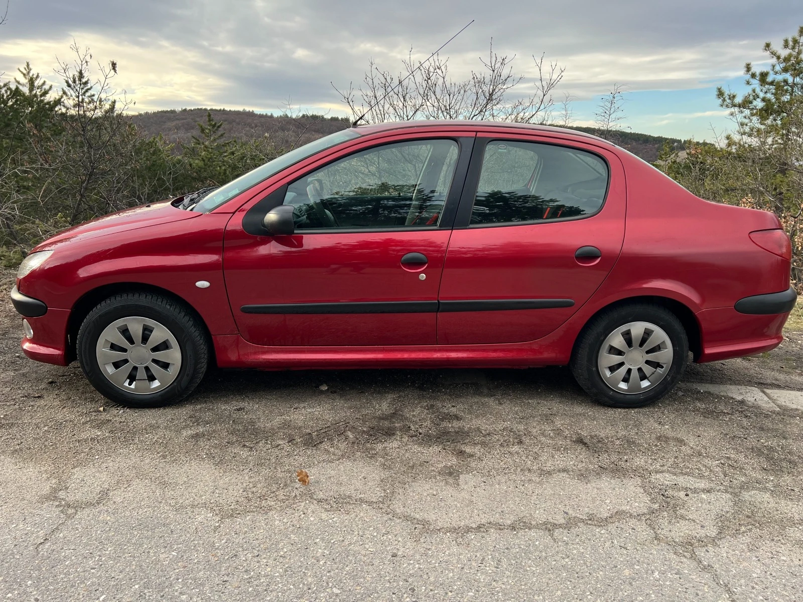 Peugeot 206 седан, газ, БОНУС - изображение 4