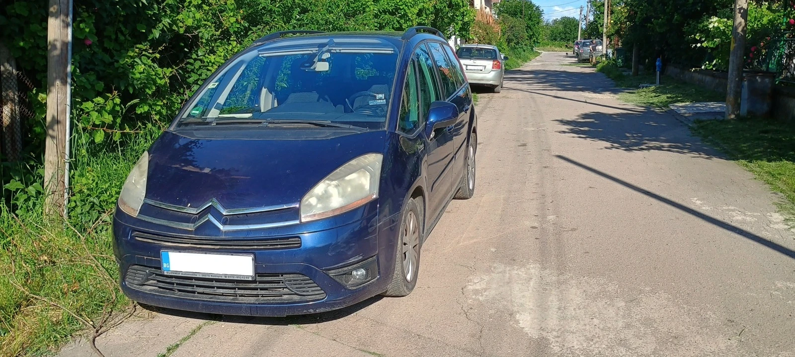 Citroen Grand C4 Picasso 2.0 - изображение 3