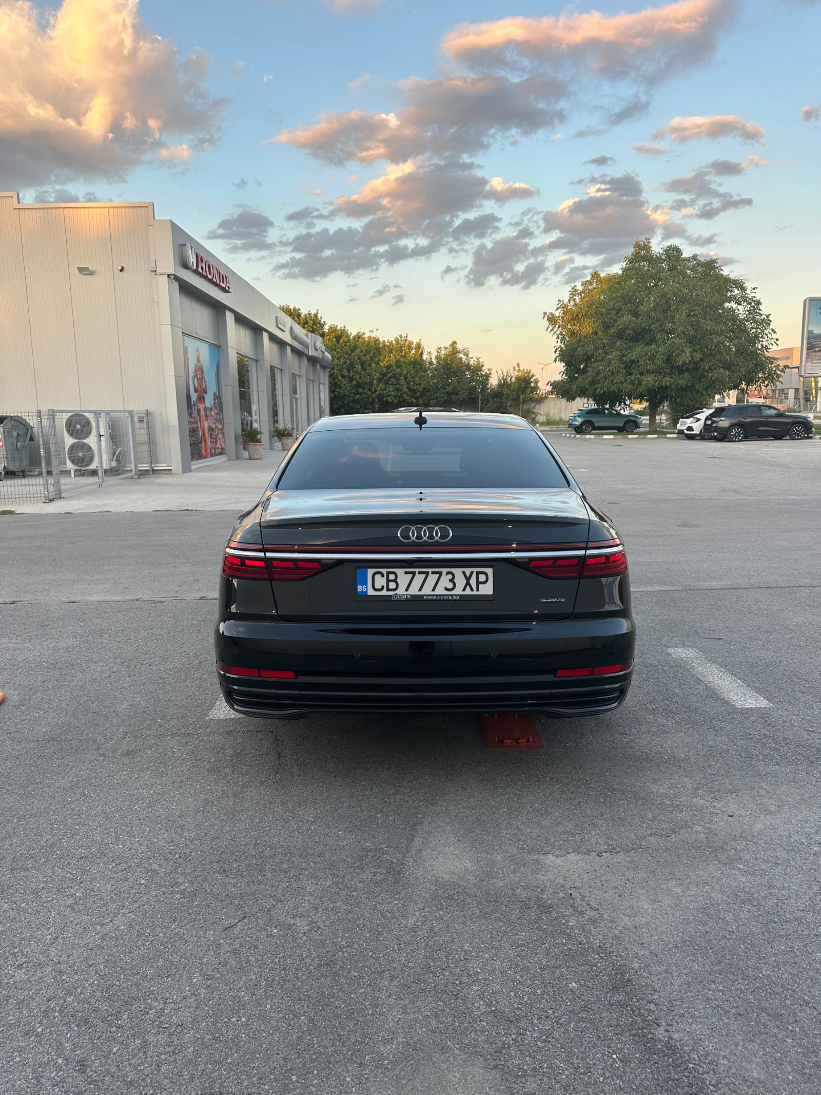 Audi A8 55 TFSI - изображение 6