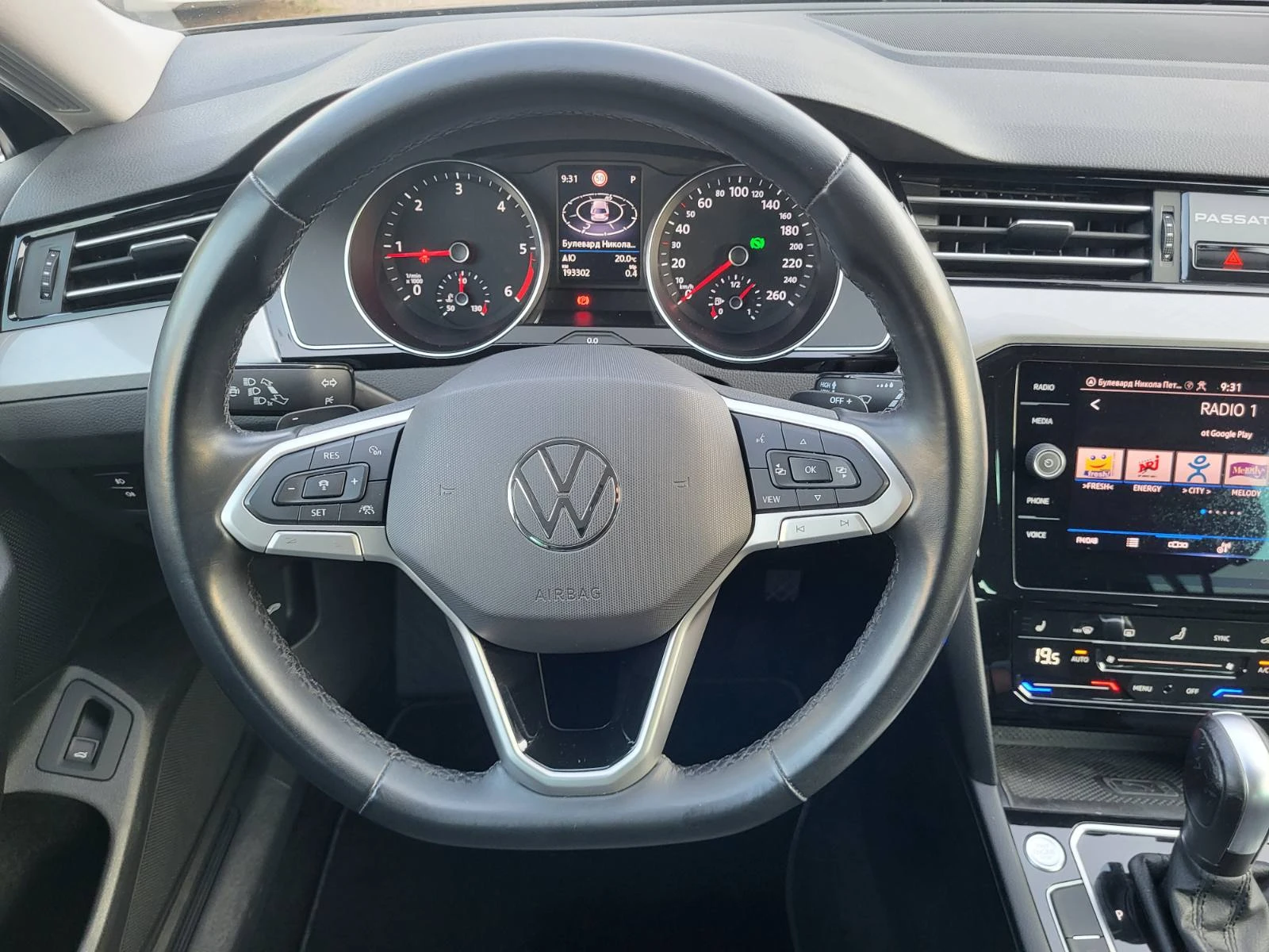 VW Passat 2.0 TDI B8 Business Navi Kam ACC Urano Grey - изображение 8