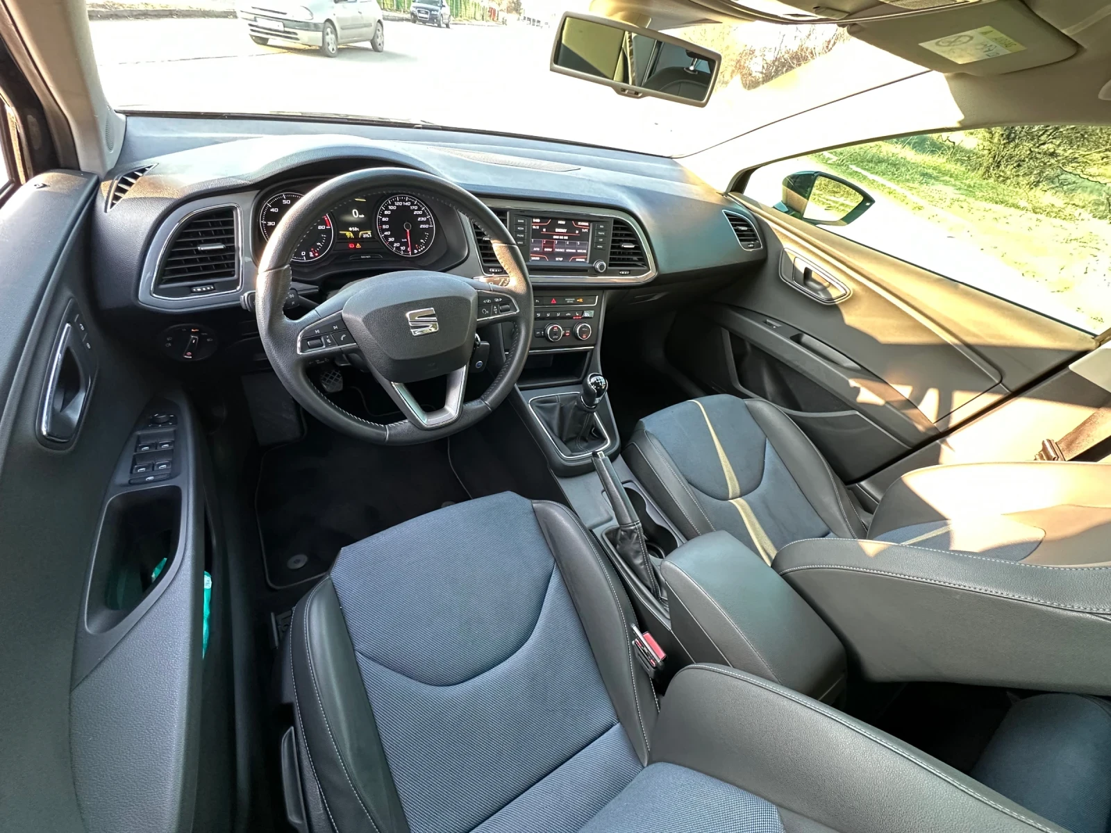 Seat Leon 1.4 TGI  - изображение 8