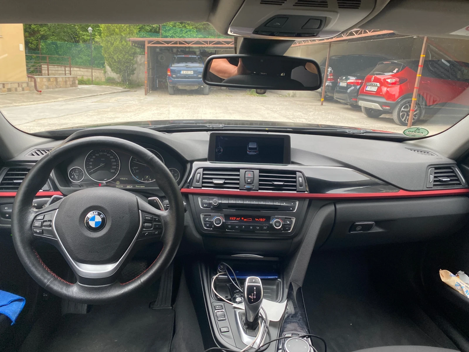 BMW 320 xDrive SPORT - изображение 4