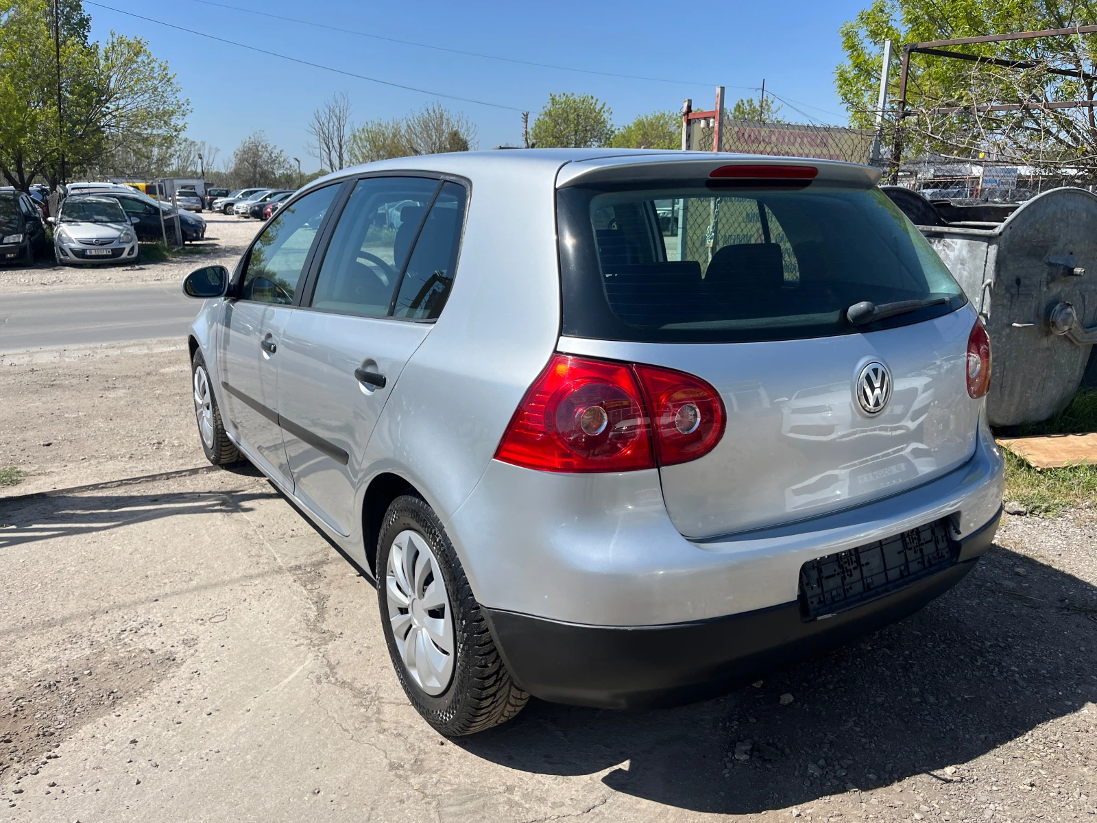 VW Golf 1.6 БЕНЗИН 102к.с - изображение 5