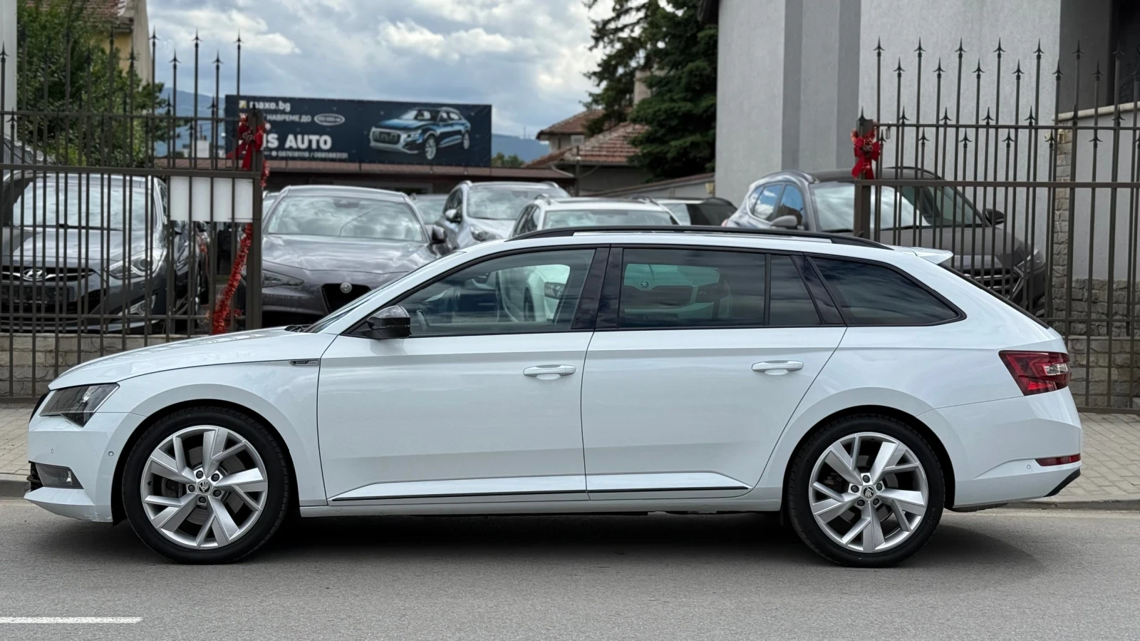 Skoda Superb 2.0 TSI Sport Line+ DSG 4X4 Внос Швейцария - изображение 3