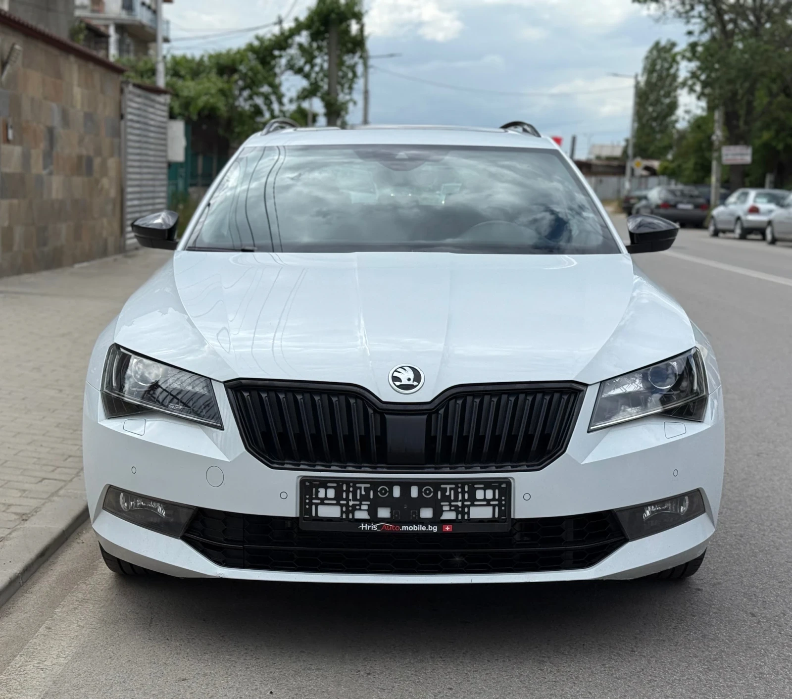 Skoda Superb 2.0 TSI Sport Line+ DSG 4X4 Внос Швейцария - изображение 8