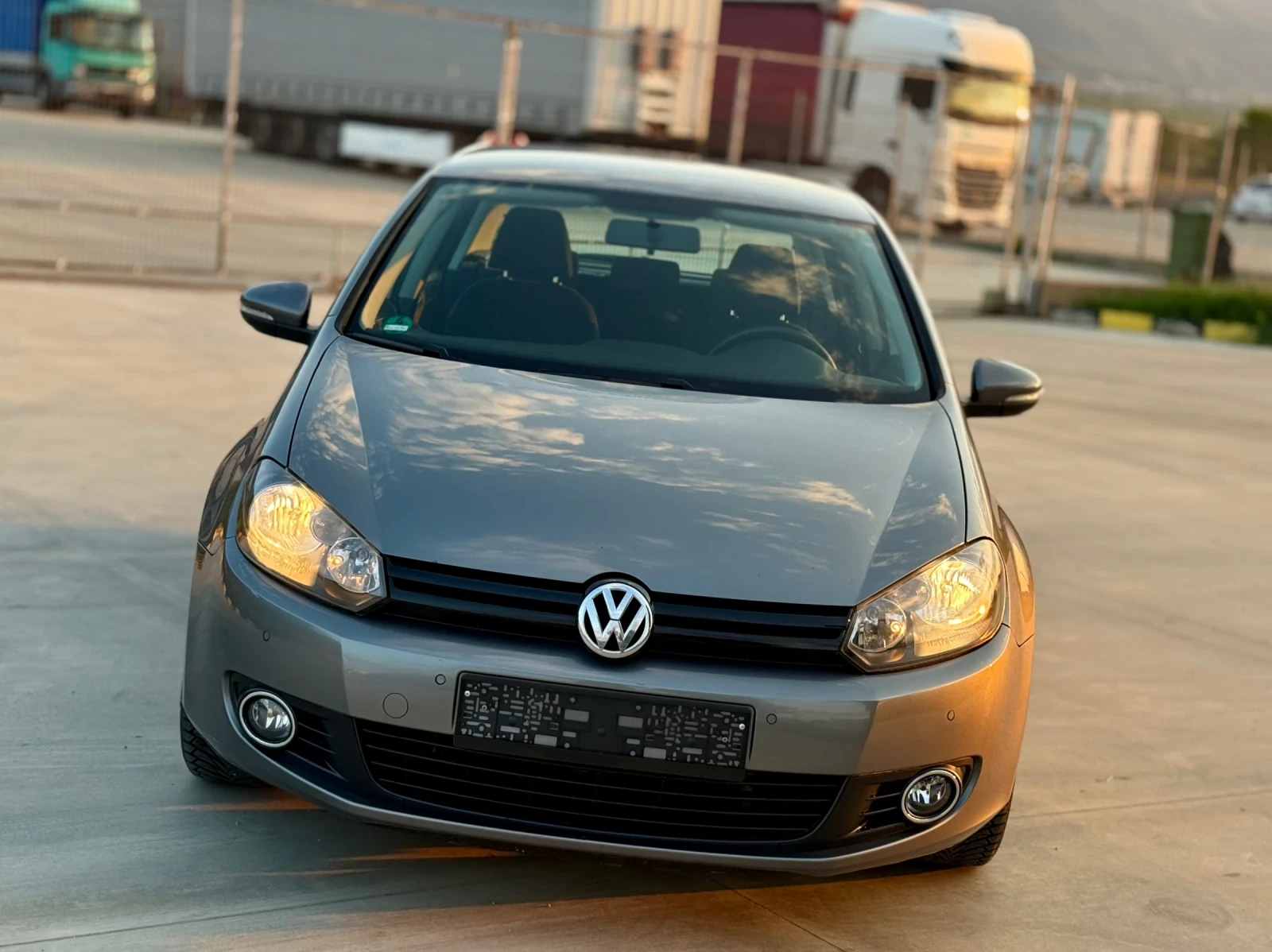 VW Golf 1.6 TDI DSG 105 hp - изображение 6