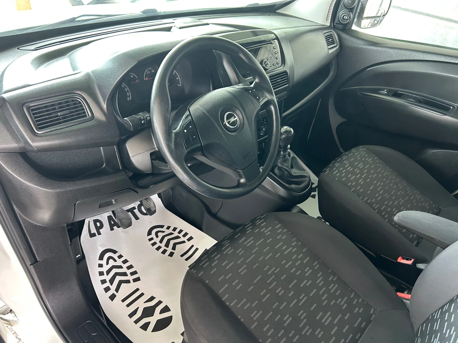 Opel Combo * 1.6* CDTI* 6ск* Италия*  - изображение 8