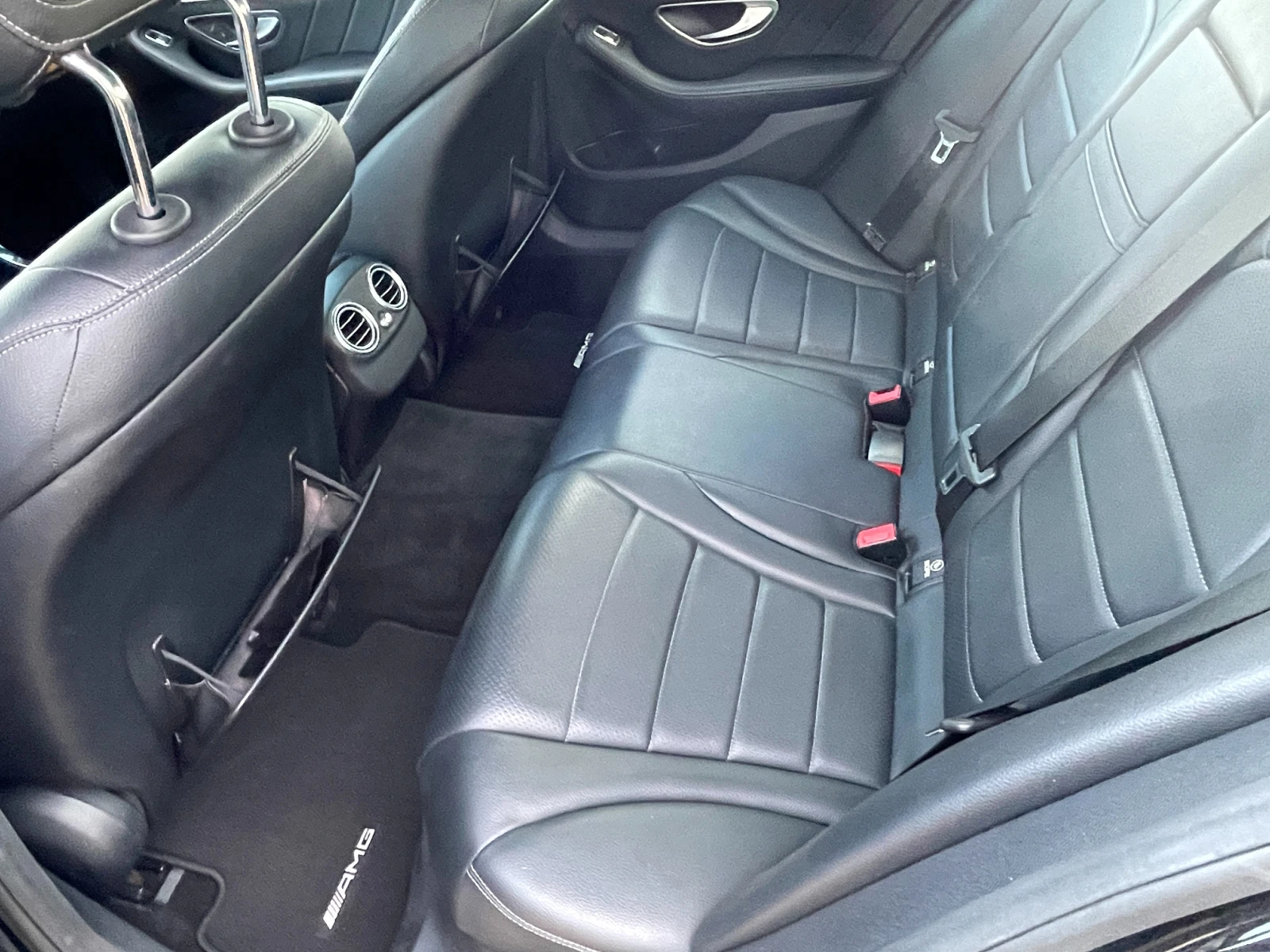 Mercedes-Benz C 300  - изображение 10