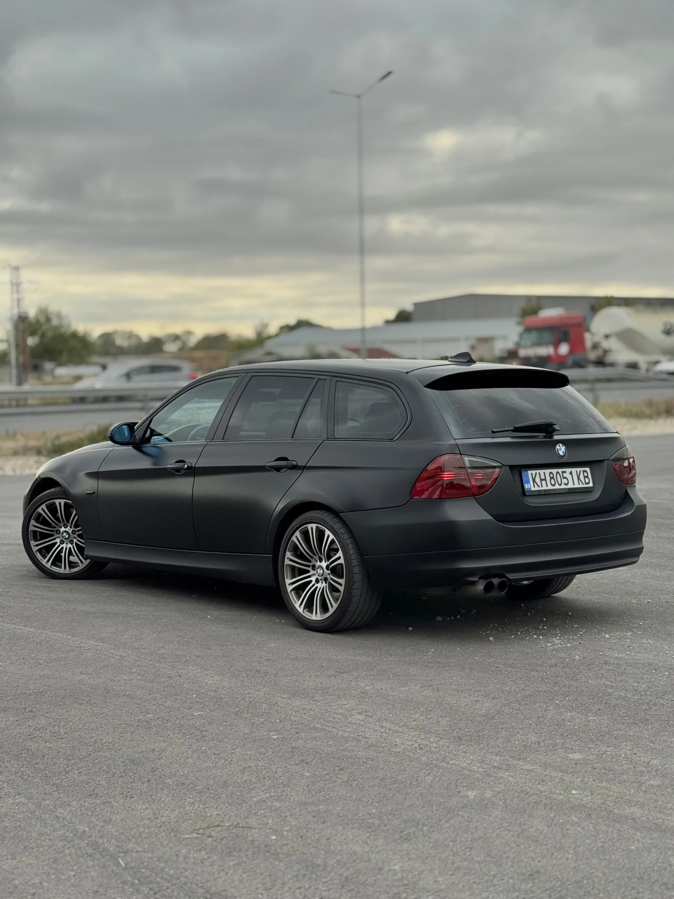 BMW 330 XD - изображение 2