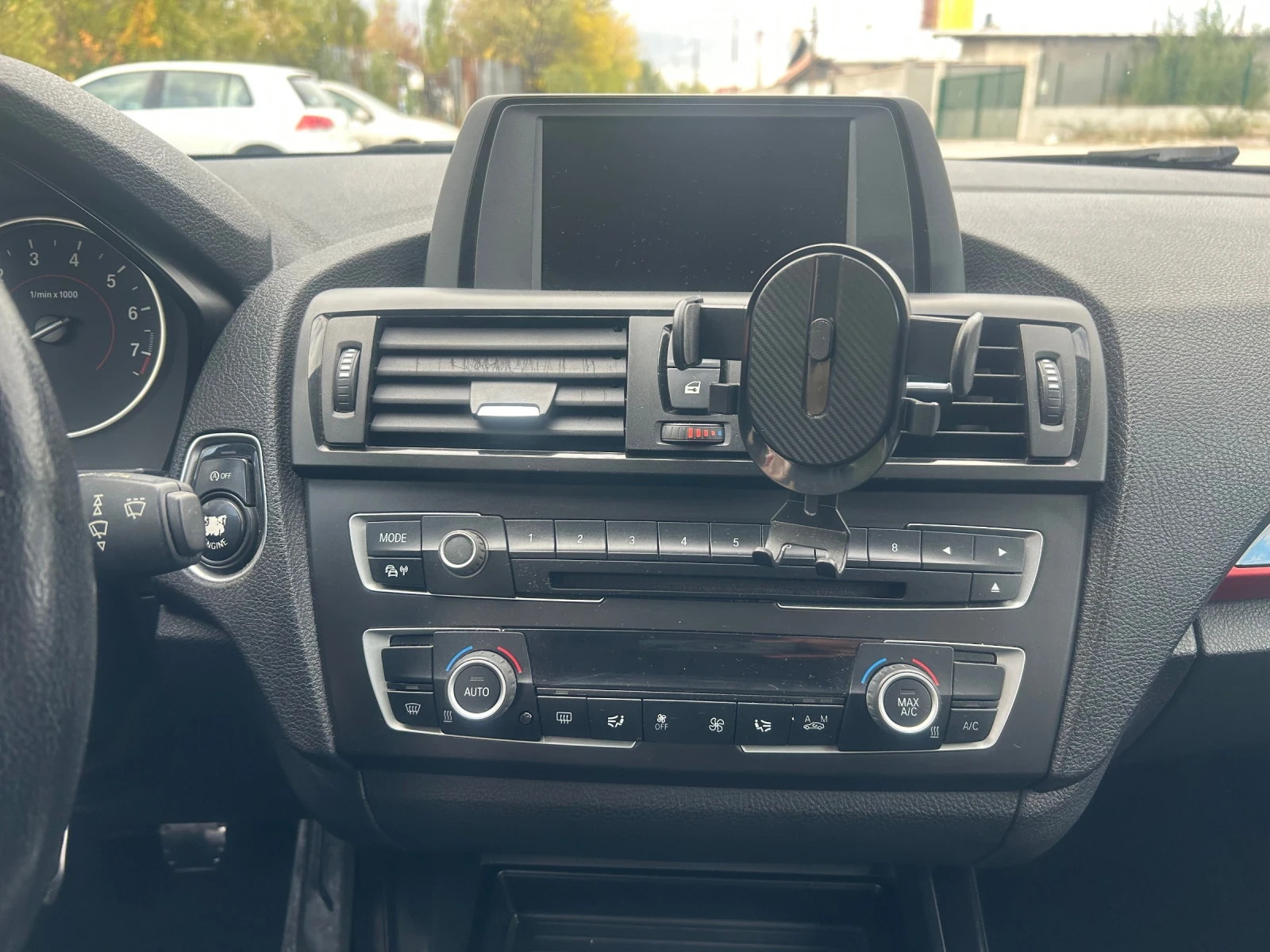 BMW 116 SPORT 1.6 100kW - изображение 10