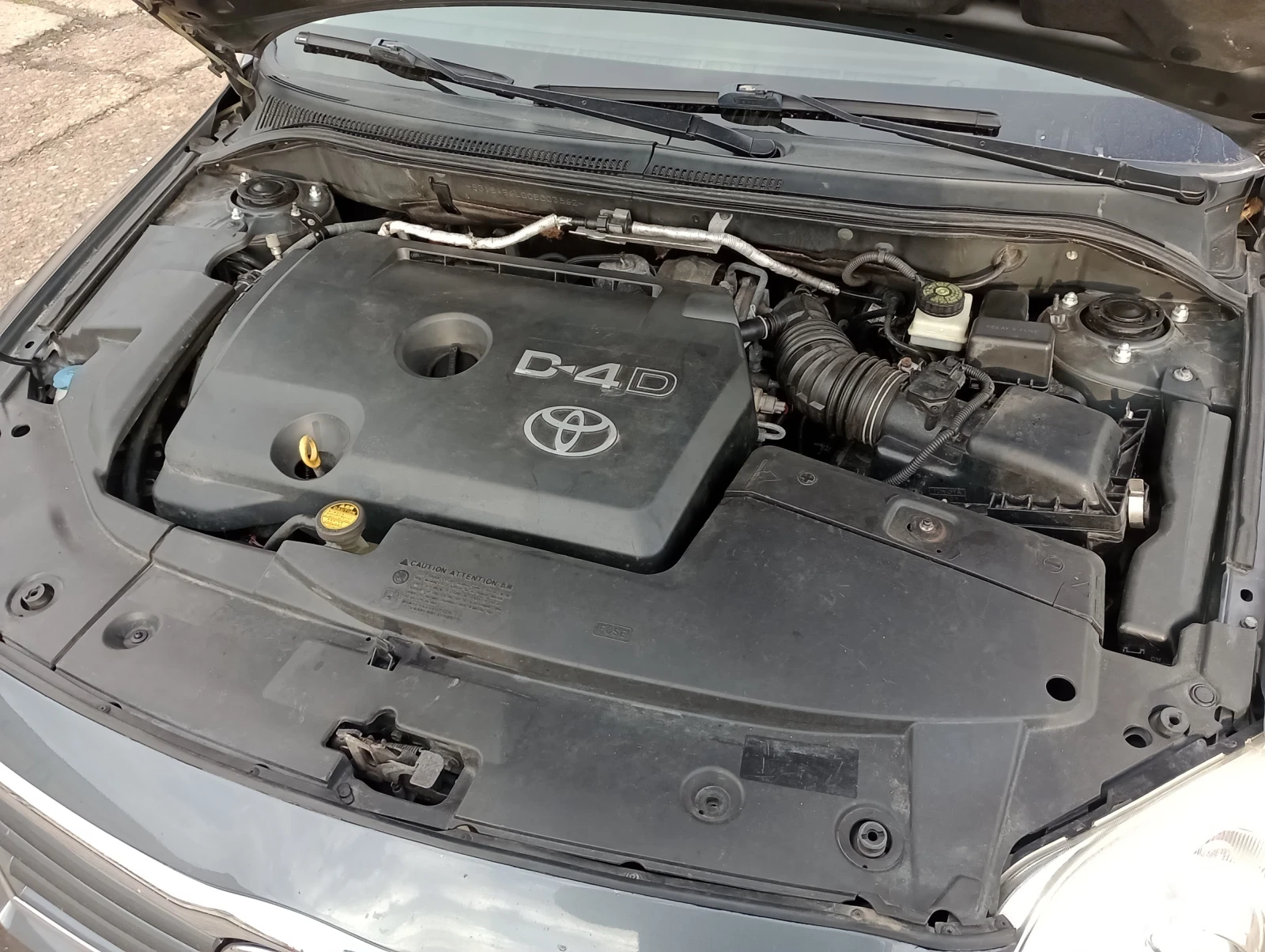 Toyota Avensis 2, 2 D4D 150kc. 6 скорости - изображение 6