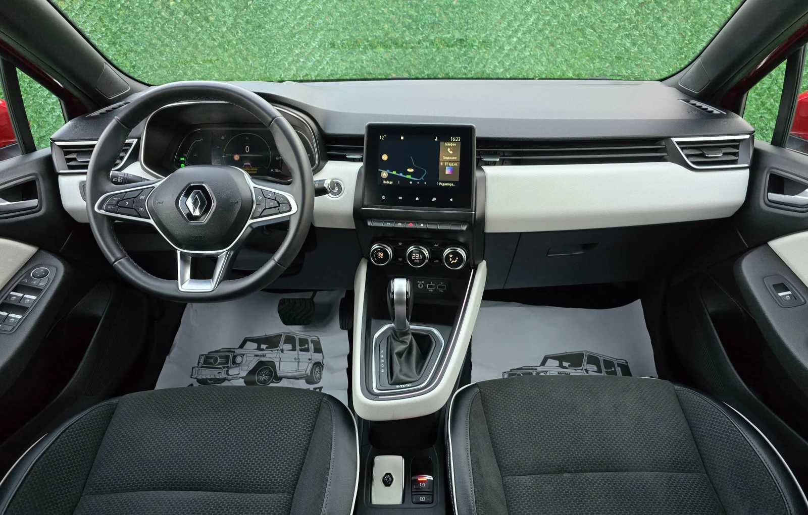 Renault Clio 1.6i* 140* E-TECH FHEV HYBRID 39900 | Mobile.bg   12