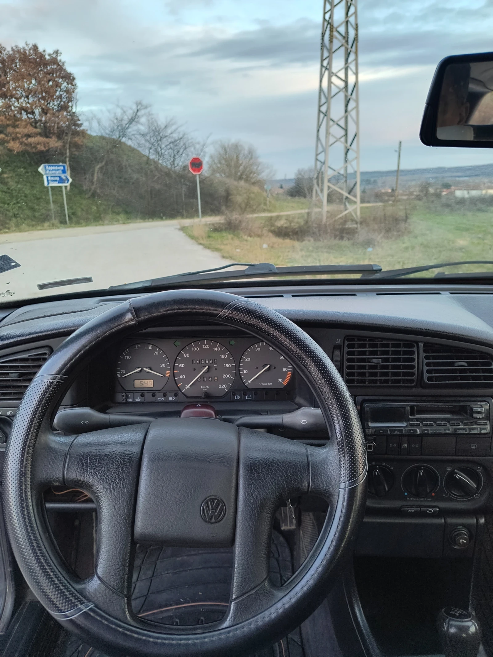 VW Passat 1.8mi Variant , снимка 8 - Автомобили и джипове - 53749345