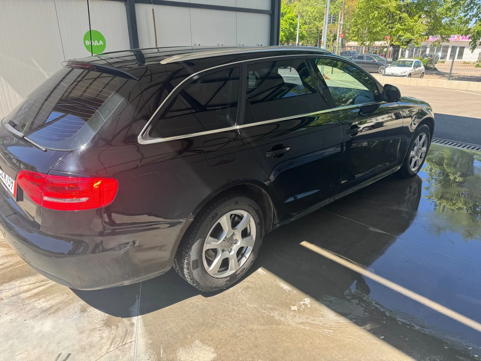 Audi A4 2.0 143ps, снимка 4 - Автомобили и джипове - 54319205