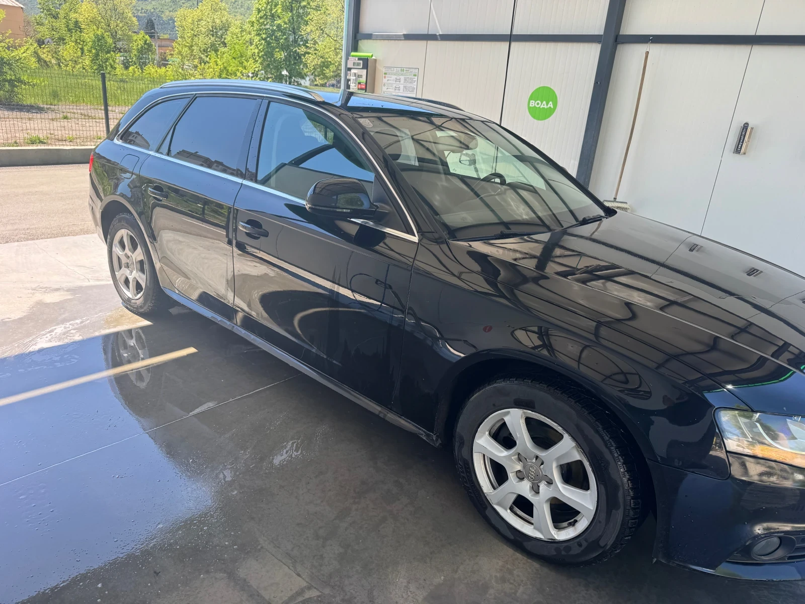 Audi A4 2.0 143ps, снимка 5 - Автомобили и джипове - 54319205
