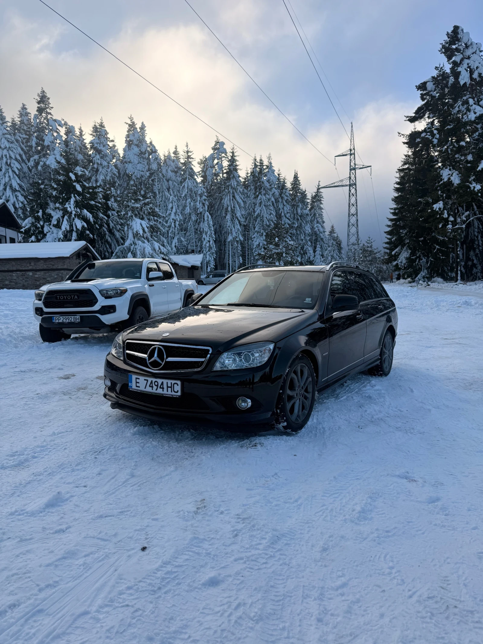 Mercedes-Benz C 320 По Договаряне* NAVI* PANO* 7G-Tronic* 4Matic, снимка 2 - Автомобили и джипове - 55166598