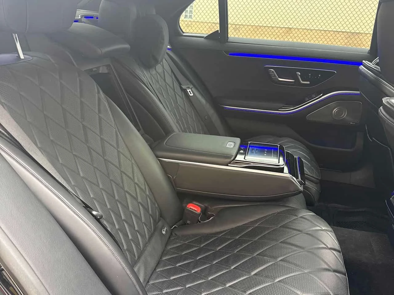 Mercedes-Benz S 580 CARFAX, снимка 10 - Автомобили и джипове - 54628409