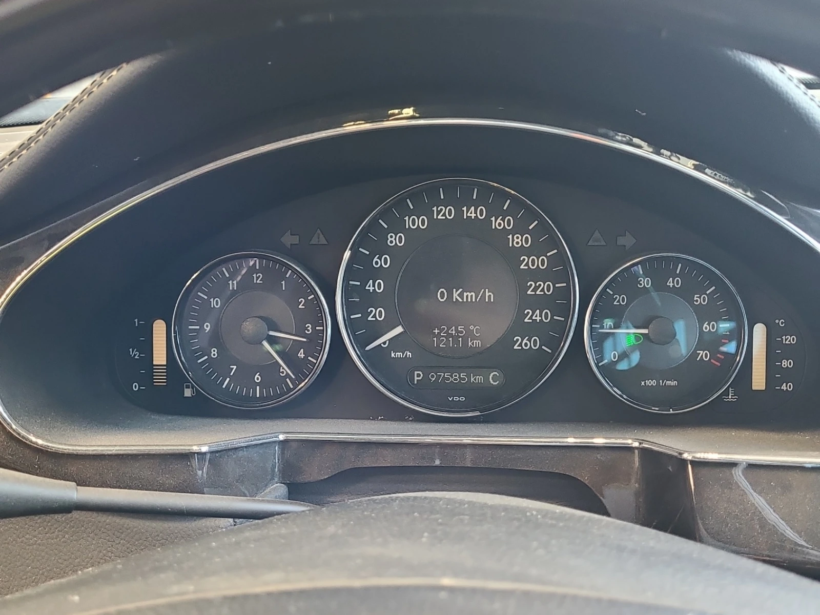 Mercedes-Benz CLS 550 ОБДУХВАНЕ * AIRMATIC * ШИБЕДАХ * CARFAX * , снимка 7 - Автомобили и джипове - 54900712