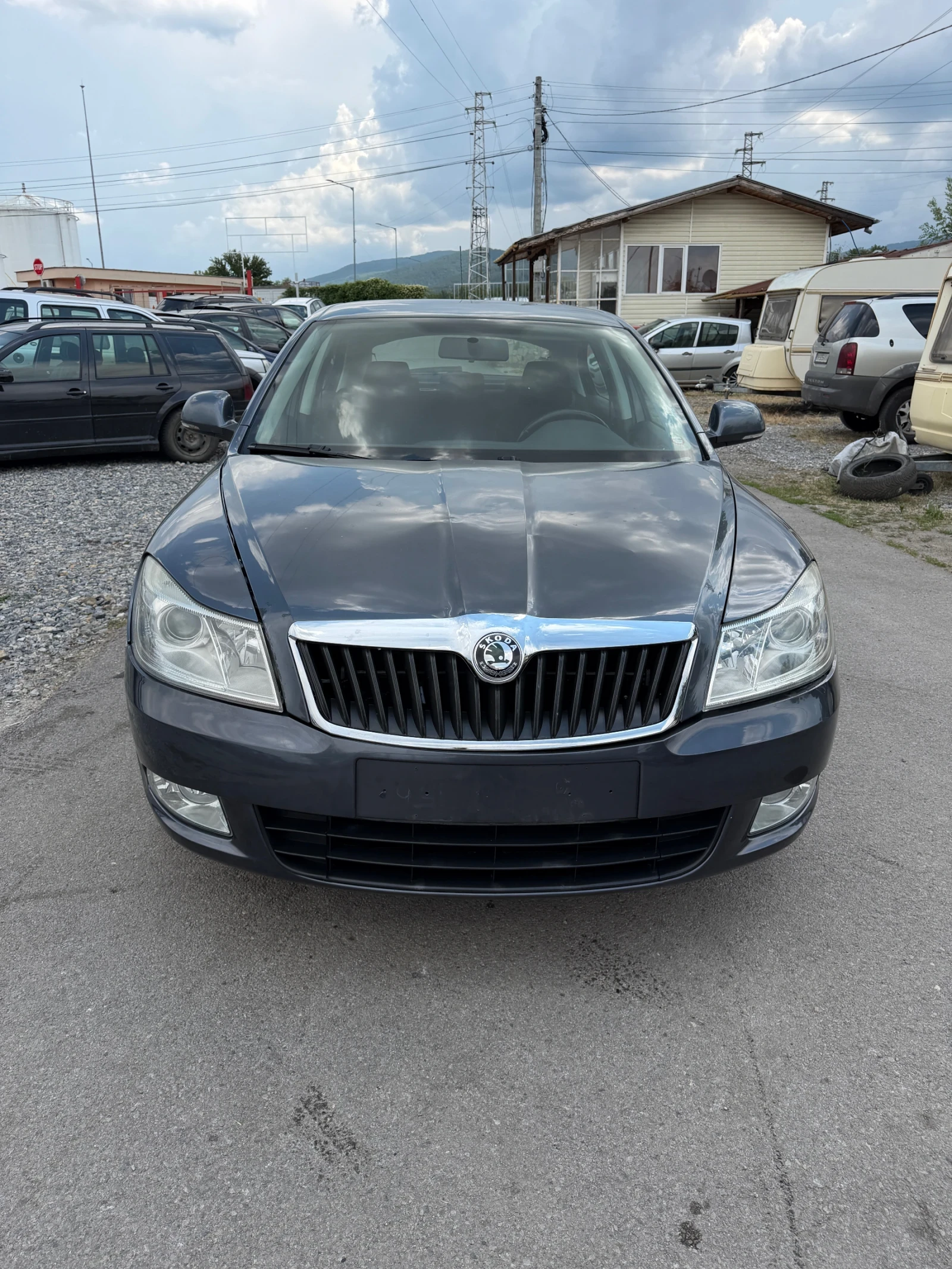 Skoda Octavia 1.9 tdi BLS facelift, снимка 8 - Автомобили и джипове - 55140143