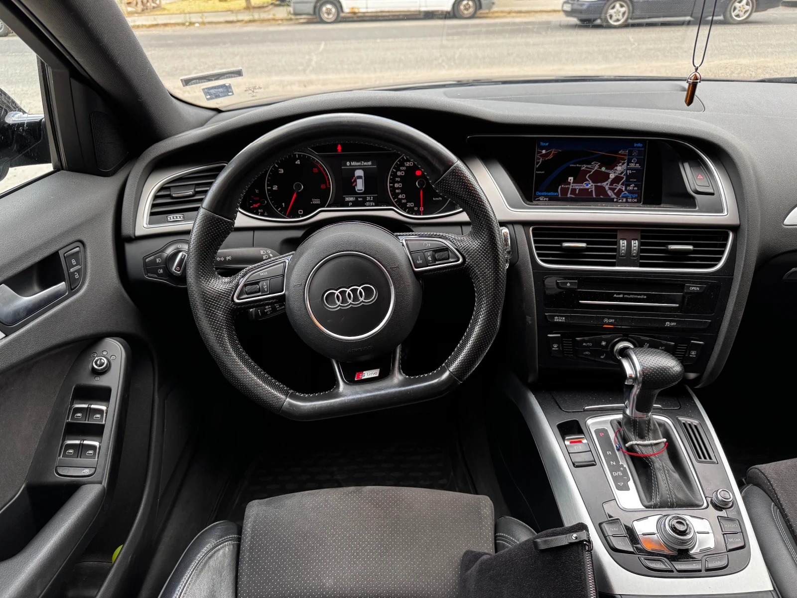 Audi A4, снимка 12 - Автомобили и джипове - 55328764
