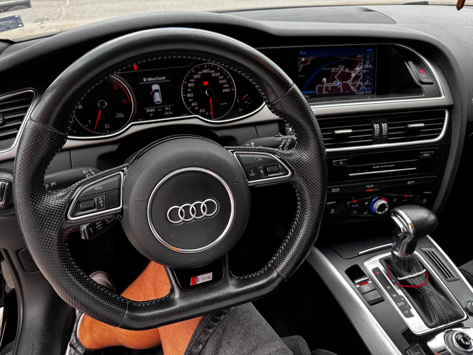 Audi A4, снимка 13 - Автомобили и джипове - 55328764