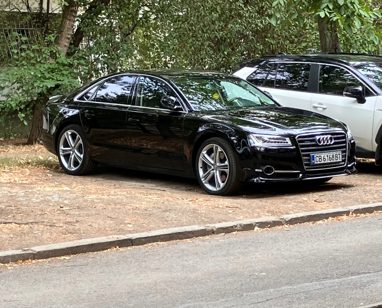 Audi A8 СМЕНЕНИ ВЕРИГИ