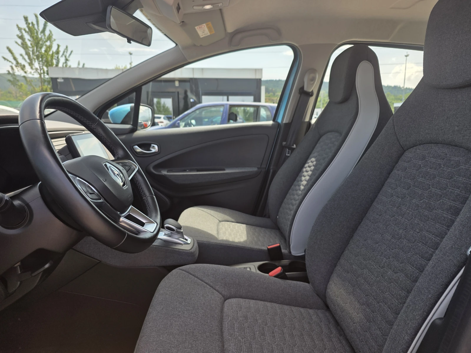 Renault Zoe 52Kwh/108к.с./Evolution, снимка 11 - Автомобили и джипове - 55536889