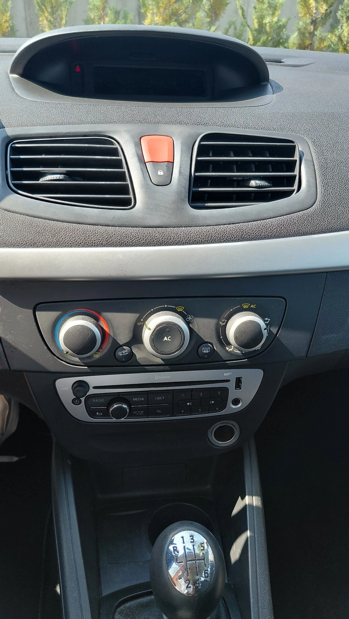 Renault Megane, снимка 9 - Автомобили и джипове - 55627928