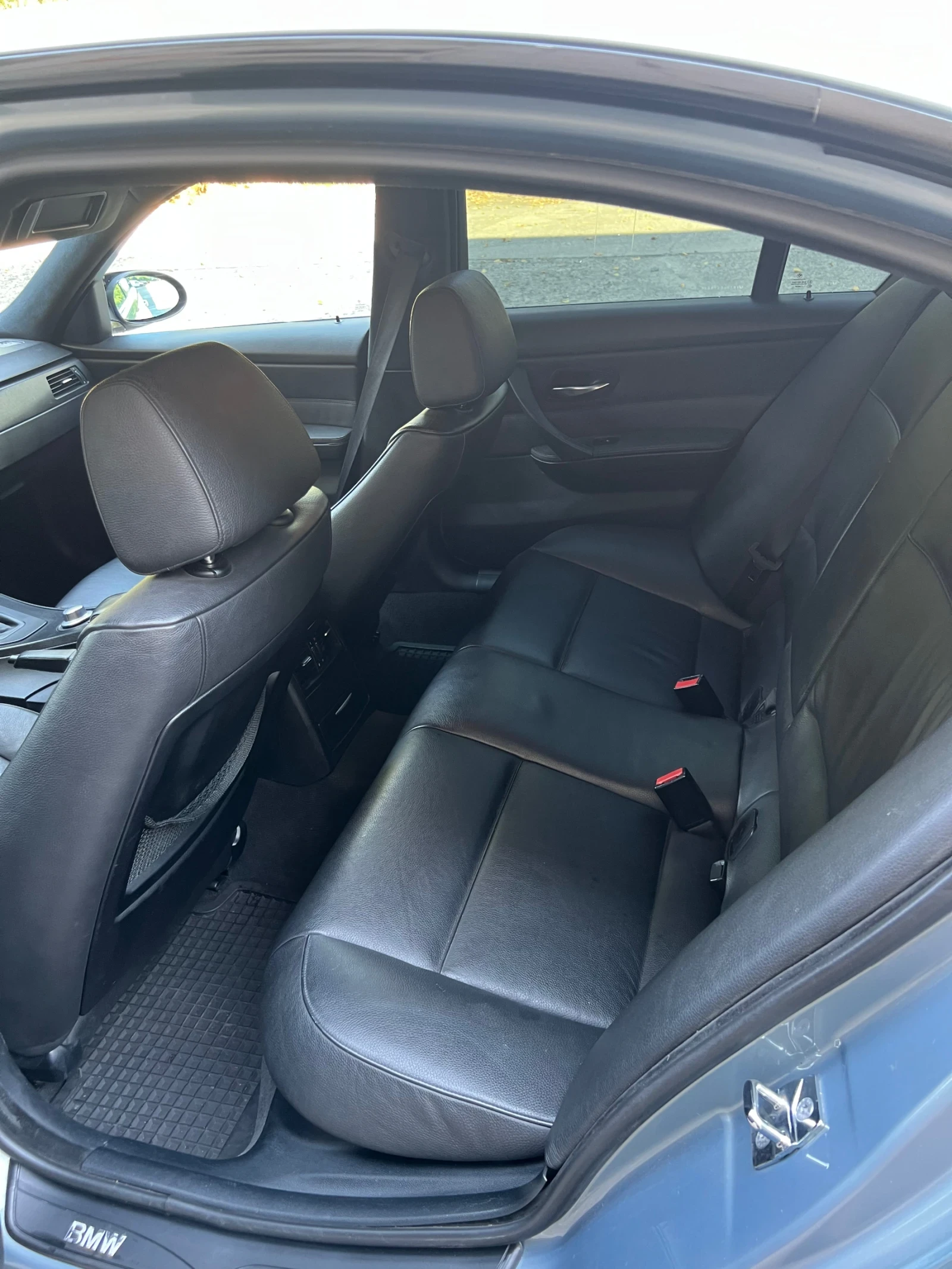 BMW 330, снимка 9 - Автомобили и джипове - 56462166