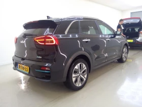 Kia Niro 64KWh/EXECUTIVE LINE/SOH100%/KIACONN/FULL! | Mobile.bg � ����� ������ 4