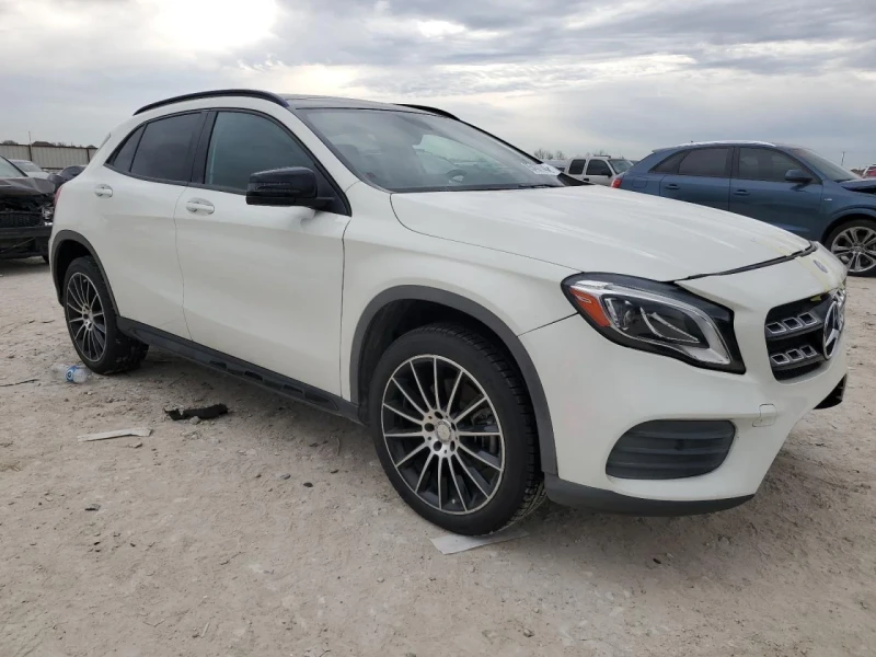 Mercedes-Benz GLA 250, снимка 4 - Автомобили и джипове - 49247421