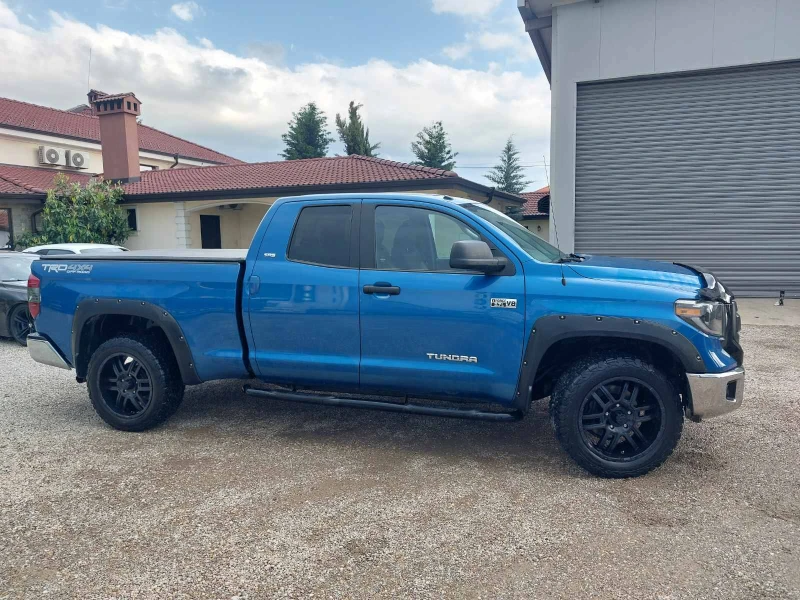 Toyota Tundra  ГАЗ TRD, снимка 2 - Автомобили и джипове - 52672275