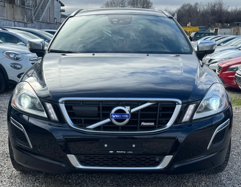 Volvo XC60 XC60-T6 AWD R-Design 330к.с. УНИКАТ!, снимка 2 - Автомобили и джипове - 50898003