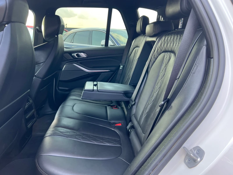 BMW X5 xDrive45e* Performance* M Sport* 360* Masage Podgr, снимка 12 - Автомобили и джипове - 51584214